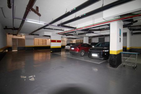 Apartamento à venda com 40m², 1 quarto e 1 vaga Apartamento à venda com 40m², 1 quarto e 1 vagaÁrea comum