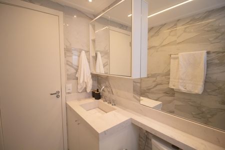 Apartamento à venda com 40m², 1 quarto e 1 vaga Apartamento à venda com 40m², 1 quarto e 1 vagaBanheiro