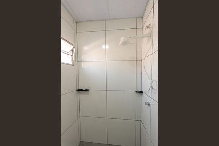 Banheiro de casa para alugar com 1 quarto, 20m² em Cidade Satélite Íris, Campinas