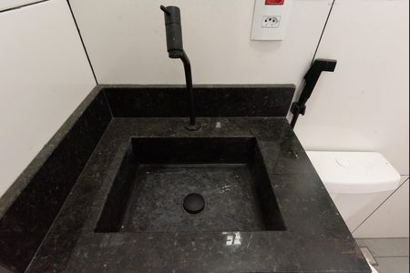 Casa para alugar com 20m², 1 quarto e sem vaga Casa para alugar com 20m², 1 quarto e sem vagaBanheiro