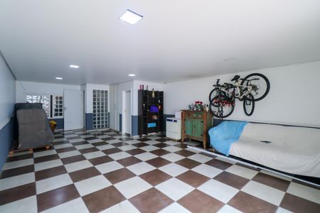 Casa de condomínio à venda com 264m², 3 quartos e 4 vagasGaragem