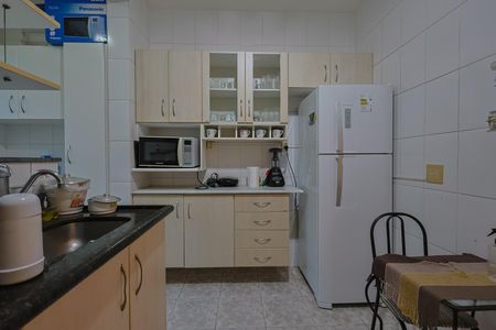 Apartamento à venda com 60m², 2 quartos e 1 vaga Apartamento à venda com 60m², 2 quartos e 1 vagaCozinha