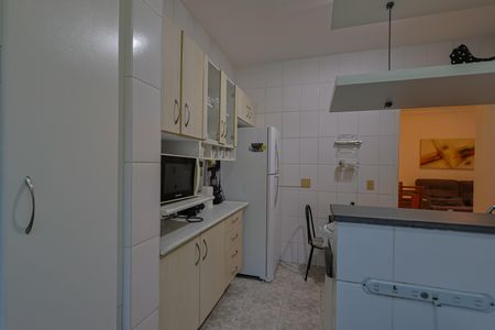 Apartamento à venda com 60m², 2 quartos e 1 vaga Apartamento à venda com 60m², 2 quartos e 1 vagaCozinha
