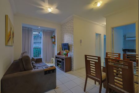 Sala de apartamento à venda com 2 quartos, 60m² em Sagrada Família , Belo Horizonte