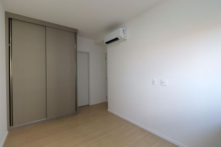Apartamento para alugar com 70m², 2 quartos e 2 vagasSuíte