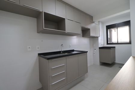 Apartamento para alugar com 70m², 2 quartos e 2 vagasCozinha