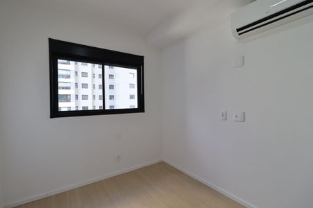 Apartamento para alugar com 70m², 2 quartos e 2 vagasQuarto