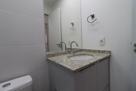 Apartamento para alugar com 70m², 2 quartos e 2 vagasBanheiro Social