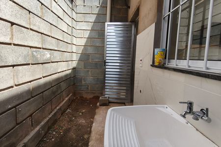 Área de Serviço de casa para alugar com 1 quarto, 20m² em Cidade Satélite Íris, Campinas