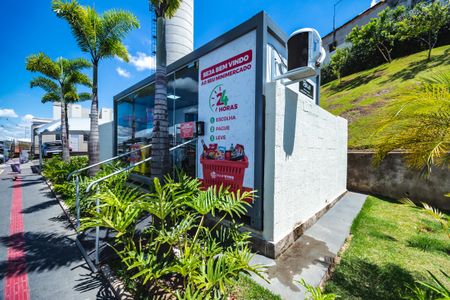 Apartamento para alugar com 38m², 2 quartos e 1 vagaFachada