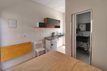 Casa para alugar com 20m², 1 quarto e sem vaga Casa para alugar com 20m², 1 quarto e sem vagaStudio