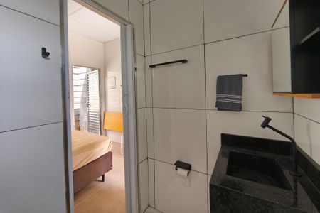 Casa para alugar com 20m², 1 quarto e sem vaga Casa para alugar com 20m², 1 quarto e sem vagaBanheiro