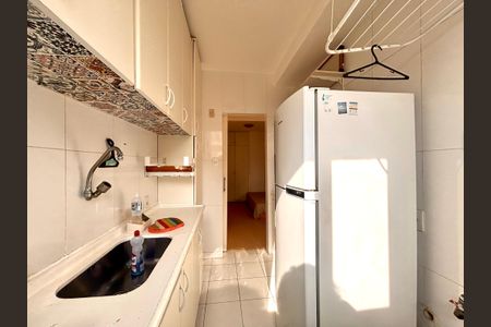 Apartamento à venda com 70m², 2 quartos e 1 vagaCozinha e Área de Serviço