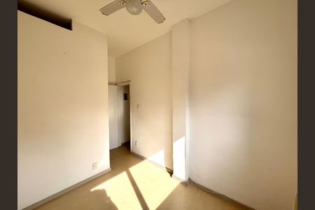 Apartamento à venda com 70m², 2 quartos e 1 vagaSuíte 2