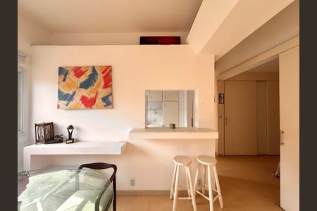 Apartamento à venda com 70m², 2 quartos e 1 vagaCozinha e Área de Serviço