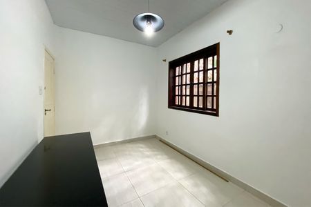 Casa para alugar com 2000m², 3 quartos e 4 vagasQuarto 1