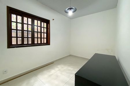 Casa para alugar com 2000m², 3 quartos e 4 vagasQuarto 1
