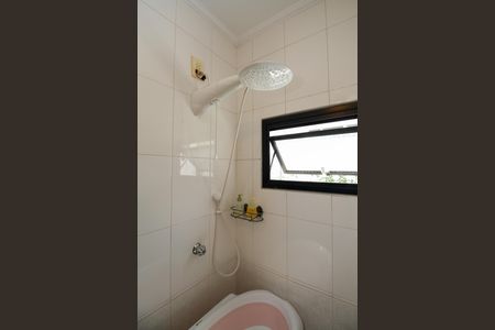 Casa à venda com 272m², 4 quartos e 5 vagasBanheiro da Suíte 2