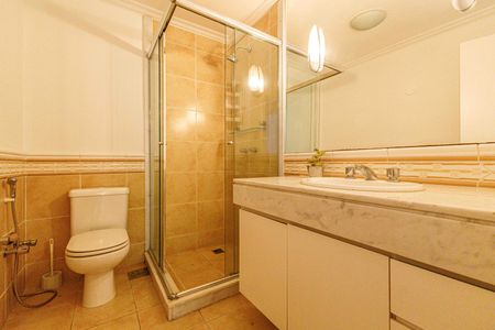 Apartamento à venda com 100m², 2 quartos e sem vaga Apartamento à venda com 100m², 2 quartos e sem vagaBanheiro da Suíte