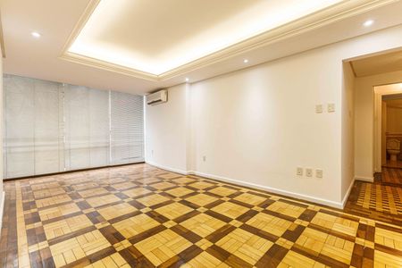 Sala de apartamento à venda com 2 quartos, 100m² em Independência, Porto Alegre