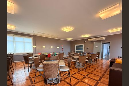 Apartamento à venda com 100m², 2 quartos e sem vaga Apartamento à venda com 100m², 2 quartos e sem vagaÁrea comum - Salão de festas