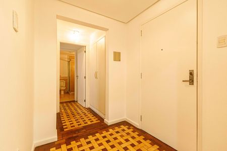 Apartamento à venda com 100m², 2 quartos e sem vaga Apartamento à venda com 100m², 2 quartos e sem vagaSala