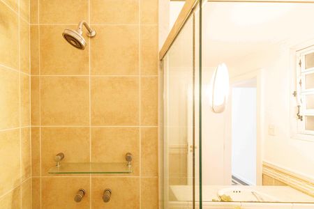 Apartamento à venda com 100m², 2 quartos e sem vaga Apartamento à venda com 100m², 2 quartos e sem vagaBanheiro da Suíte