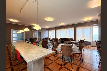 Apartamento à venda com 100m², 2 quartos e sem vaga Apartamento à venda com 100m², 2 quartos e sem vagaÁrea comum - Salão de festas