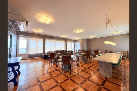 Apartamento à venda com 100m², 2 quartos e sem vaga Apartamento à venda com 100m², 2 quartos e sem vagaÁrea comum - Salão de festas