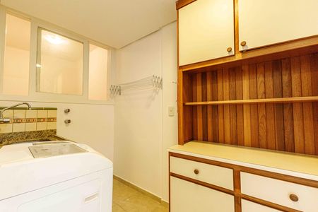 Apartamento à venda com 100m², 2 quartos e sem vaga Apartamento à venda com 100m², 2 quartos e sem vagaÁrea de Serviço