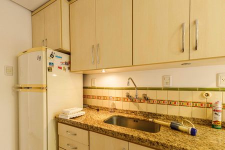 Apartamento à venda com 100m², 2 quartos e sem vaga Apartamento à venda com 100m², 2 quartos e sem vagaCozinha