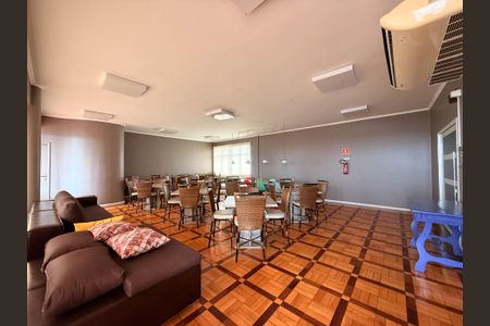 Apartamento à venda com 100m², 2 quartos e sem vaga Apartamento à venda com 100m², 2 quartos e sem vagaÁrea comum - Salão de festas