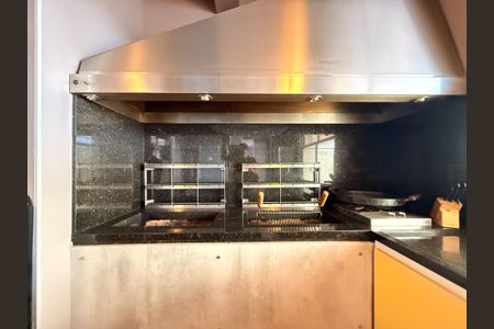 Apartamento à venda com 100m², 2 quartos e sem vaga Apartamento à venda com 100m², 2 quartos e sem vagaÁrea comum - Salão de festas