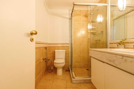 Apartamento à venda com 100m², 2 quartos e sem vaga Apartamento à venda com 100m², 2 quartos e sem vagaBanheiro da Suíte