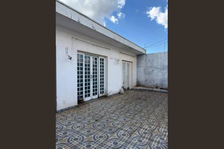 Casa à venda com 126m², 3 quartos e 3 vagasFoto 03