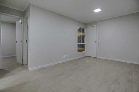 Sala de apartamento para alugar com 2 quartos, 46m² em Jardim Marica, Mogi das Cruzes