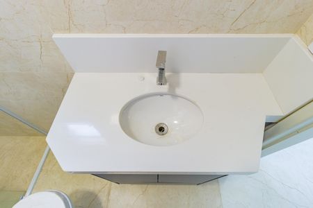 Casa de condomínio à venda com 150m², 3 quartos e 2 vagasBanheiro da Suíte 1