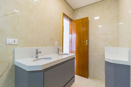 Casa de condomínio à venda com 150m², 3 quartos e 2 vagasBanheiro da Suíte 3