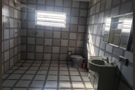 Casa à venda com 3 quartos, 200m² em Vila Santo Estefano, São Paulo