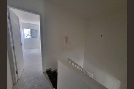 Casa à venda com 3 quartos, 99m² em Vila Tiradentes, São Paulo