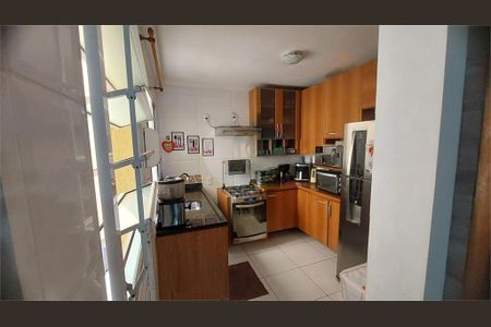 Casa à venda com 3 quartos, 90m² em Vila Ré, São Paulo