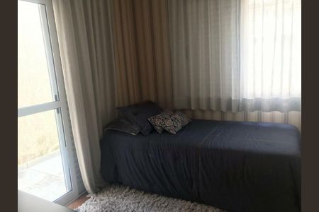 Casa à venda com 200m², 2 quartos e 2 vagas