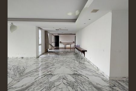 Casa à venda com 6 quartos, 1430m² em Fazenda Morumbi, São Paulo