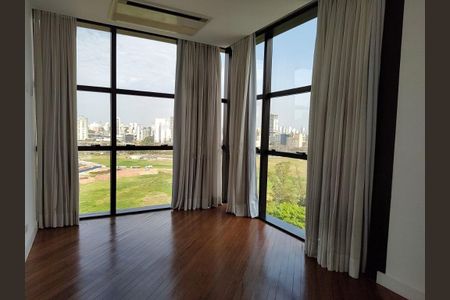 Casa à venda com 6 quartos, 1430m² em Fazenda Morumbi, São Paulo