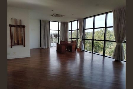 Casa à venda com 1430m², 6 quartos e 10 vagas