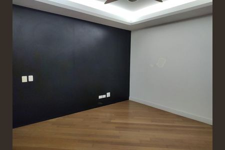 Casa à venda com 6 quartos, 1430m² em Fazenda Morumbi, São Paulo