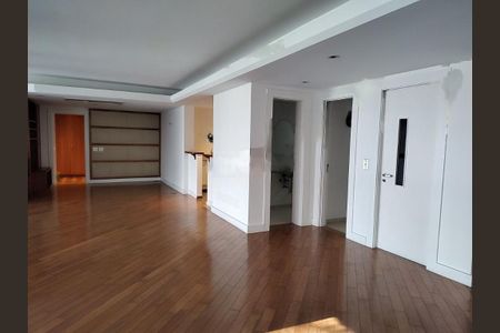 Casa à venda com 6 quartos, 1430m² em Fazenda Morumbi, São Paulo