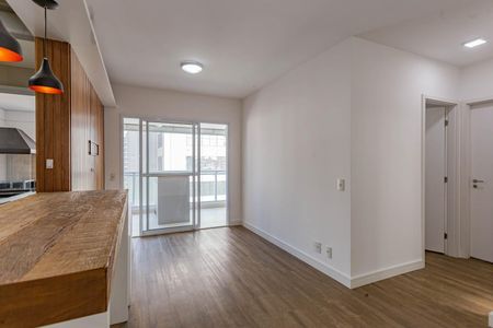Sala de apartamento para alugar com 2 quartos, 75m² em Aclimação, São Paulo