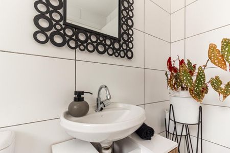 Apartamento à venda com 50m², 2 quartos e sem vagaBanheiro