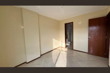 Apartamento para alugar com 100m², 3 quartos e 1 vaga Apartamento para alugar com 100m², 3 quartos e 1 vagaSuíte